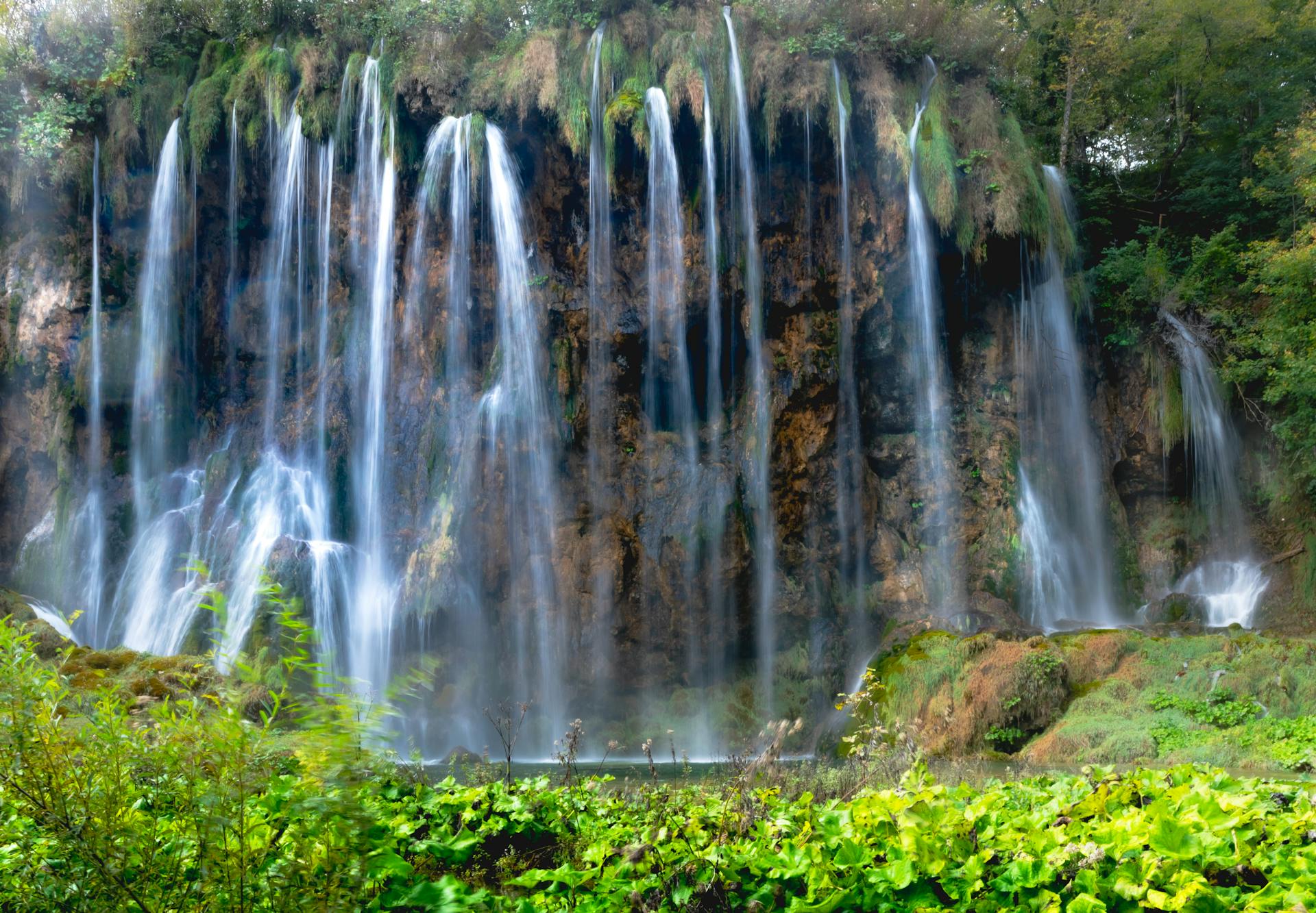 https://bestbtransfer.si/wp-content/uploads/2025/12/Plitvice-Lakes.jpg
